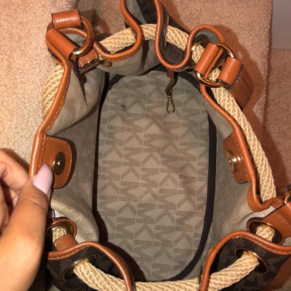 Michael Kors Marina large gathered tote bag - Picture 5 of 8